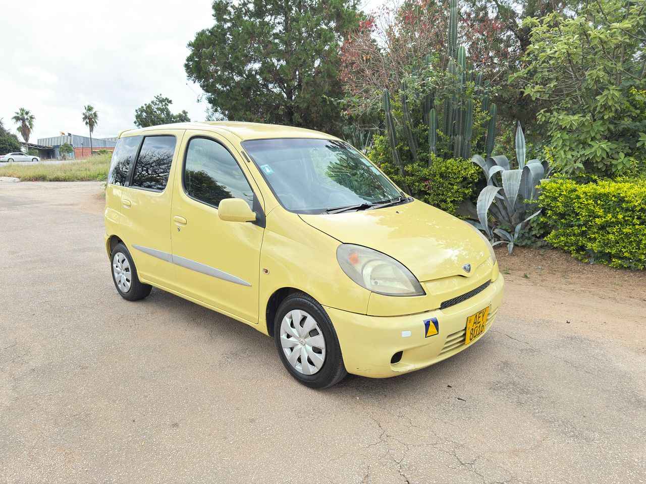 used toyota funcargo