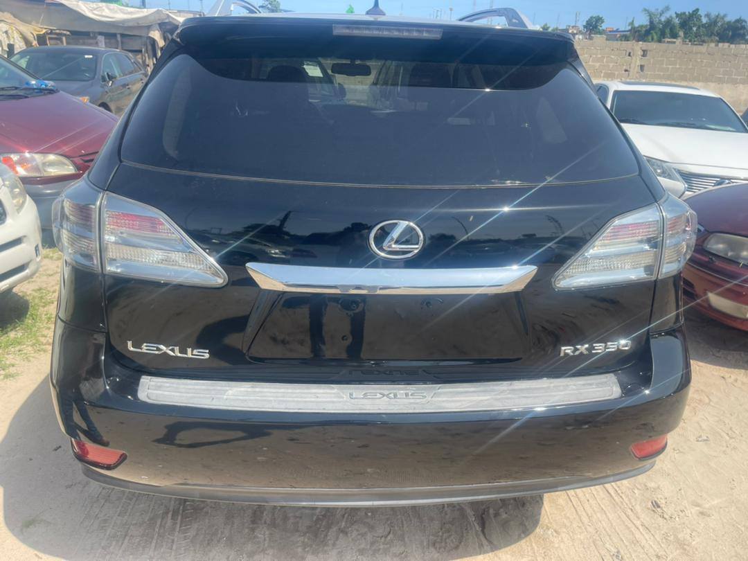 A picture of Extremely clean Foreign Used Lexus RX350 2010