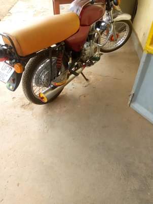 A picture of Selling my motorcycle