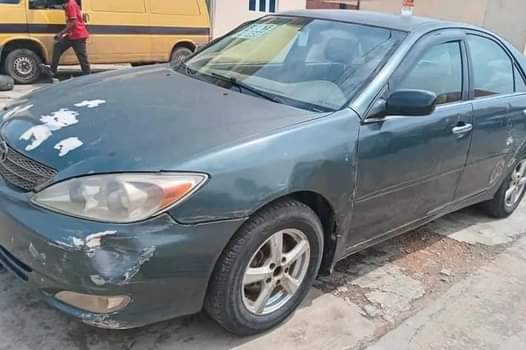 A picture of 2004 Toyota Camry Well maintained. Big daddy. first body Good
