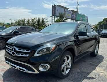 A picture of Sharp deal Fresh entry Toks 2020 Mercedes Benz GLA250 Accident