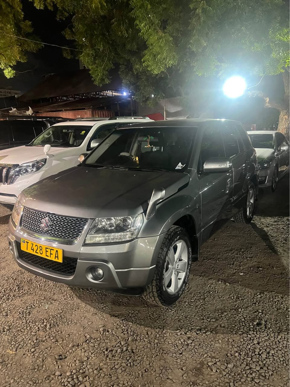 A picture of Suzuki Escudo 2008