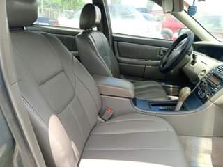A picture of 2002 TOYOTA AVALON