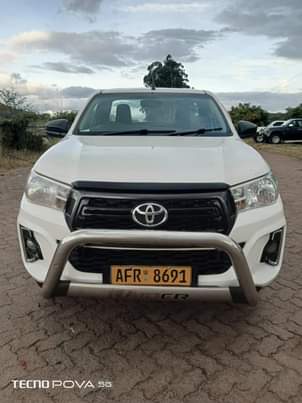 used toyota hilux