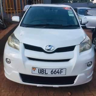 A picture of 2010 Toyota IST Toyota 1.5cc