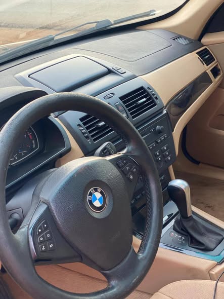 A picture of EXTREMELY CLEAN BMW X3 UNTEMPERED ENGINE AND GEAR AC MOSCOW