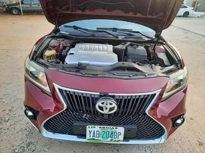 A picture of Toyota Camry fullest option XLE 2010 upgraded to 2020 All