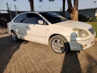 A picture of Year 2003 1800cc premio Haijui rangi Gari imetunzwa sana Price