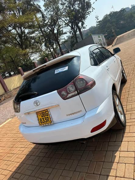 A picture of Harrier kawundo 2 4cc 27 5m 0703290353