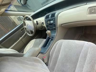 A picture of TOKS 2003 TOYOTA AVALON