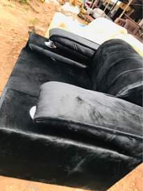 A picture of SINGLE SEATER BLACK SOFA