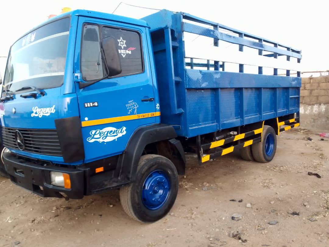 A picture of Mercedes Benz truck