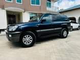 A picture of land cruzeir vx amazon