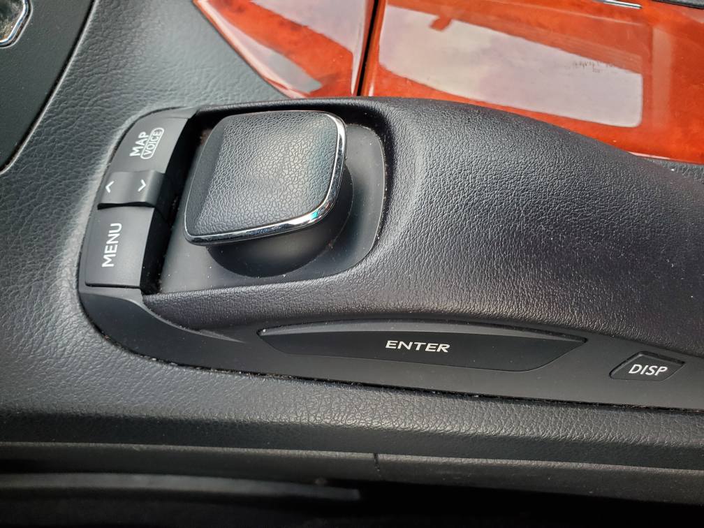 A picture of Direct Tokumbo Lexus RX350 010 with mouse control . Best