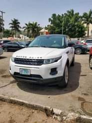 A picture of ......... SWEET ABUJA DEALERS DEAL 2014 RANGE ROVER EVOGUE Engine