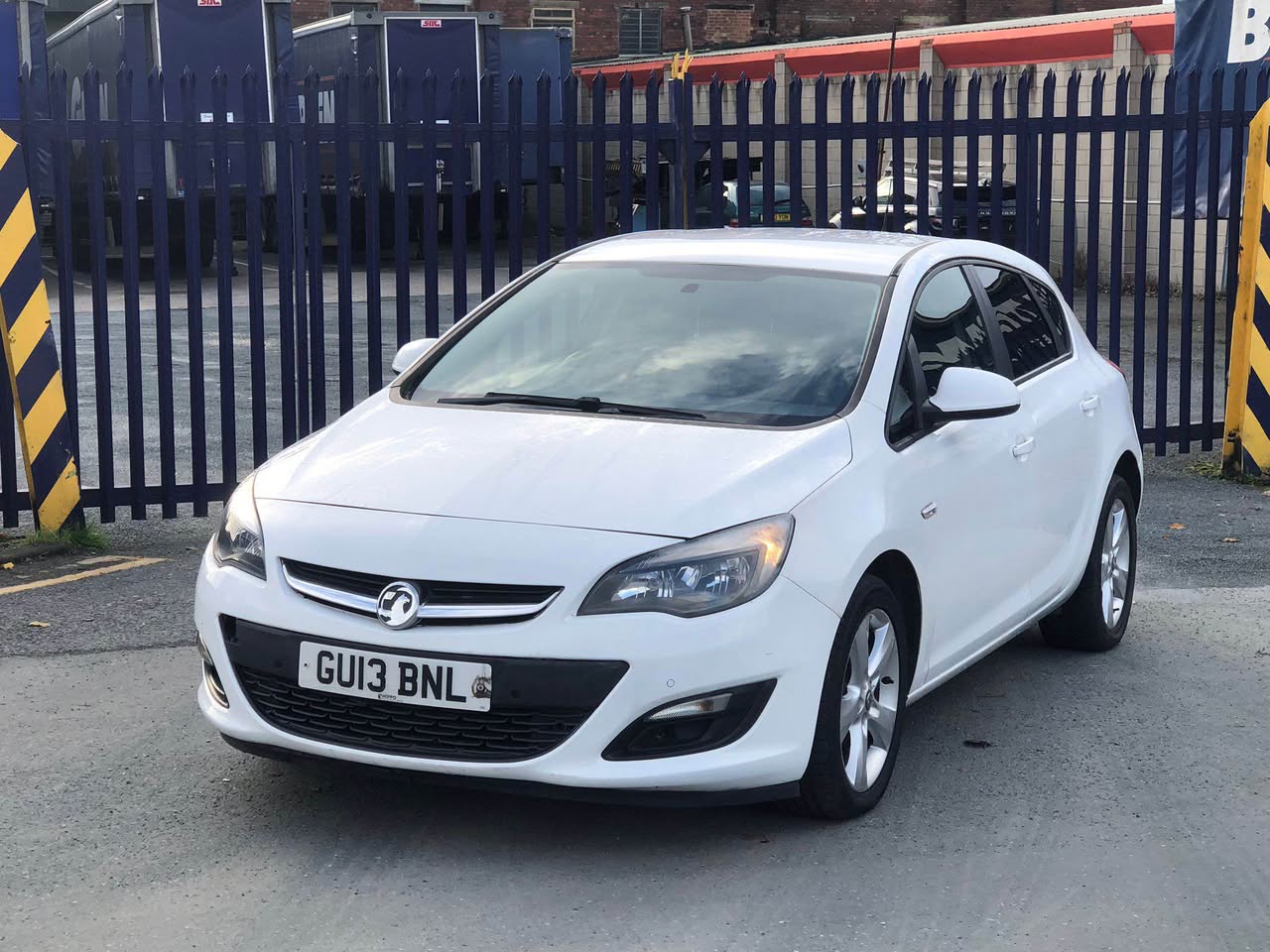 vauxhall astra