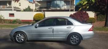 classifieds/cars mercedes