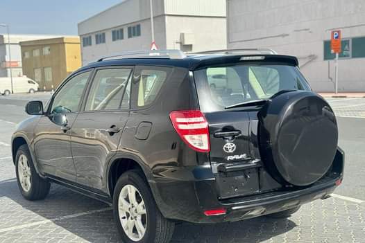 A picture of Toyota Rav4 2011 gcc watsapp 0551513562