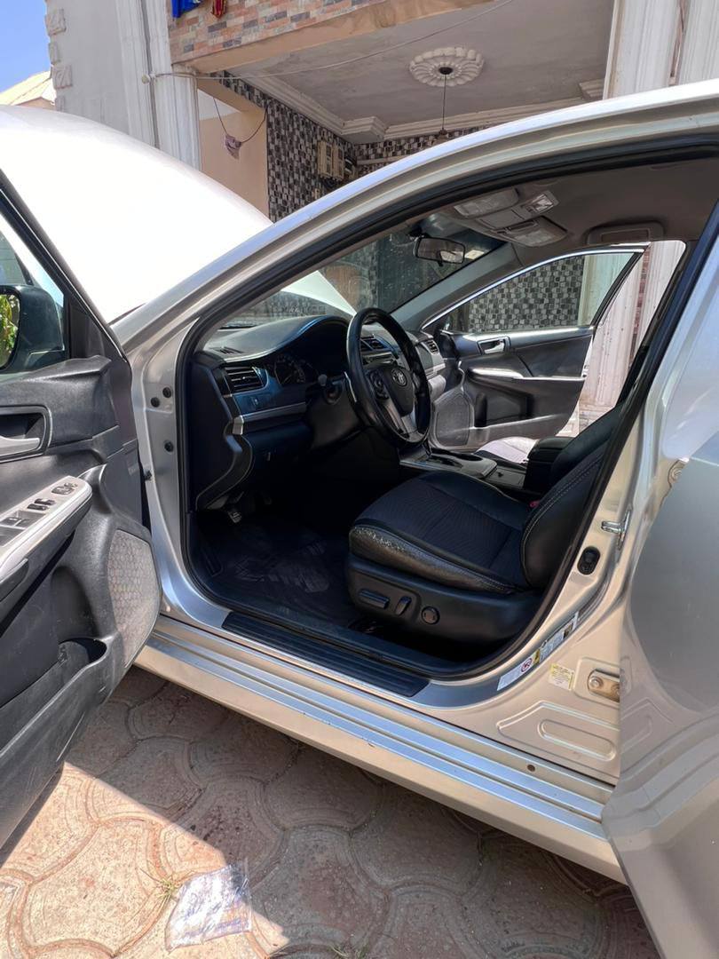 A picture of Toks standard 2014 Toyota Camry SE in Kubwa for 11M