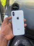 A picture of IPHONE X 64GB
