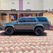 A picture of Toyota hillux Surf 1996