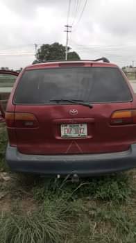 A picture of Small Toyota sienna With good engine Sweet gear Sharp interior