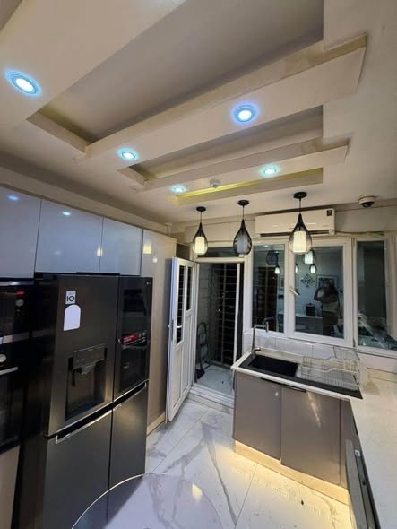 A picture of LUXURY 3 BEDROOMS FULLY FURNISHED APARTMENT AVAILABLE FOR RENT IN
