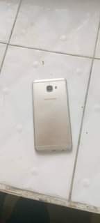 A picture of Samsung C7