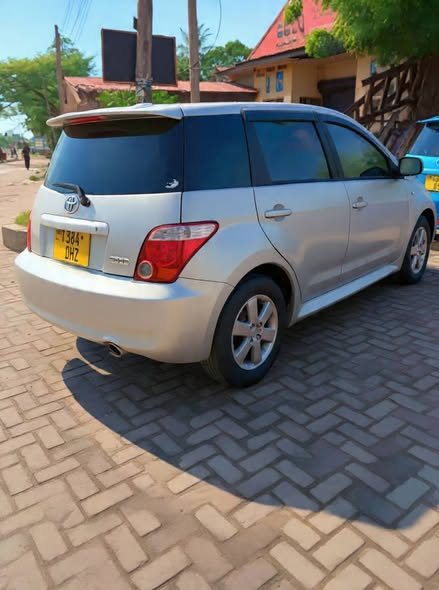 A picture of Ist bumpa kubwa