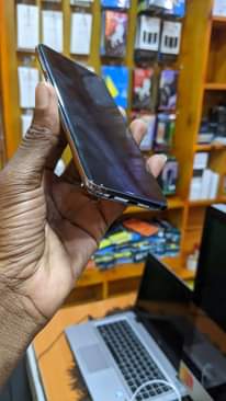 A picture of Samsung S10