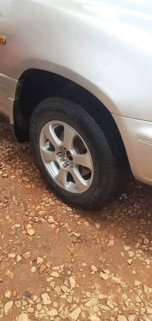A picture of Toyota harrier 15 5m 2 2cc