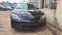 A picture of 2010 foreign used toyota camry buy and travel leather seat