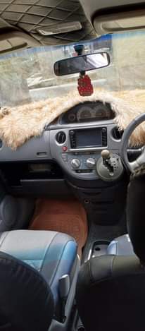 A picture of Toyota sienta