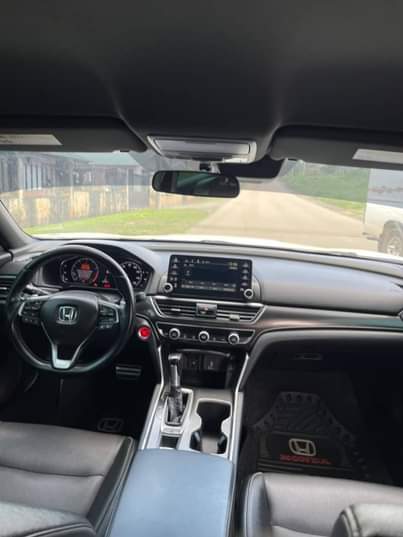 A picture of FOR SALE Super clean Honda Accord sport fullest option 2019