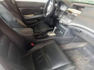 A picture of Honda ACCORD