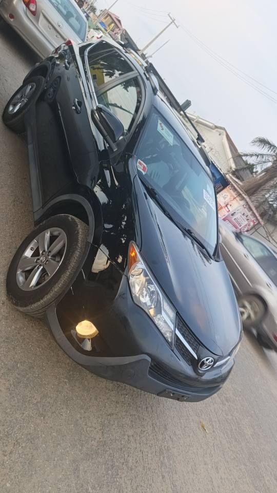 A picture of 2016 Toyota Rav4