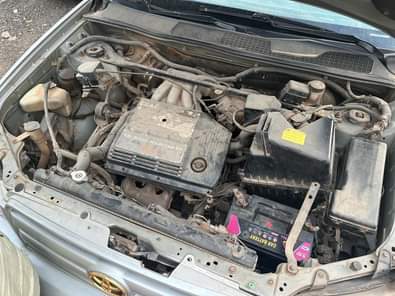 A picture of Toyota Highlander very sound engine price 3 5M last Location