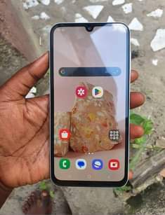 A picture of Galaxy a15 128gb pga0768206086 Bei 180K nipo dsm Creck 1