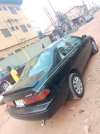 A picture of Awoof for dealers 02 Toyota Camry