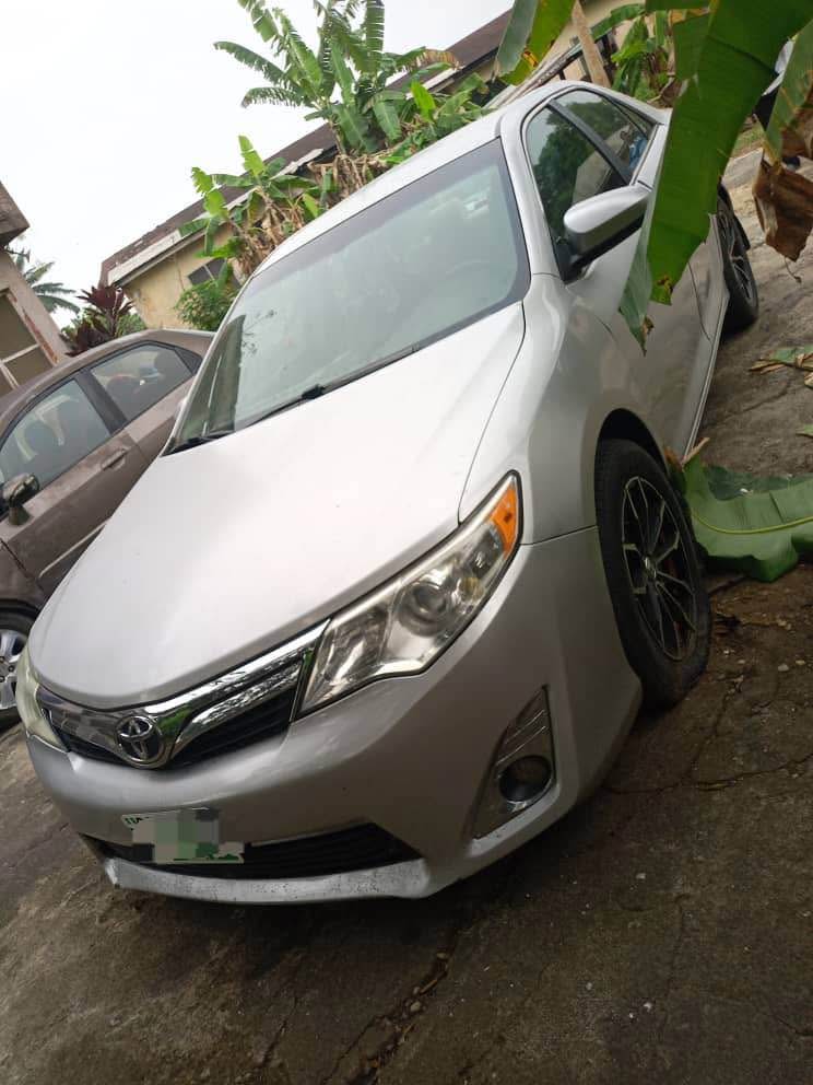 A picture of 2012 Toyota Camry for sale