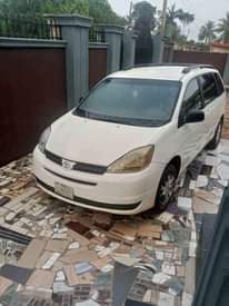 A picture of Clean Sienna 04 05