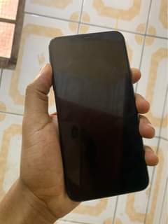 A picture of Iphone xs max 64GB
