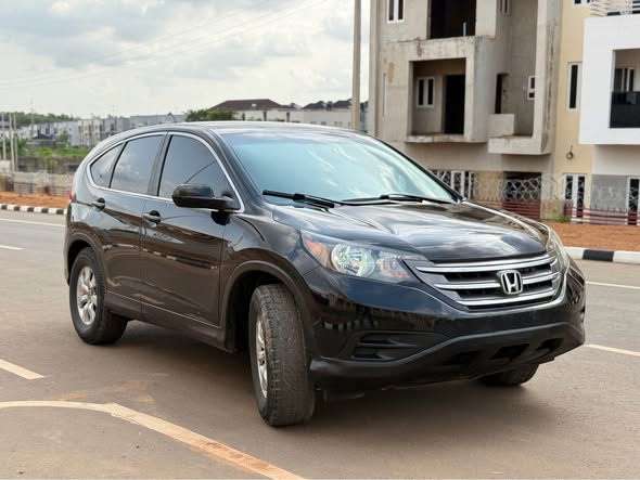 A picture of Belgium Standard 2013 CR V