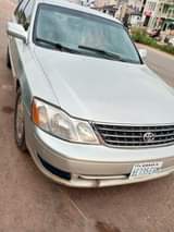 A picture of FIRST BODY 2004 Model Toyota Avalon Good engine and gear