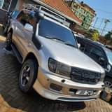 A picture of V8 2002 DIESEL 85M