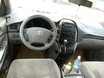 A picture of Toyota sienna 2009