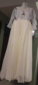 A picture of Indian dress