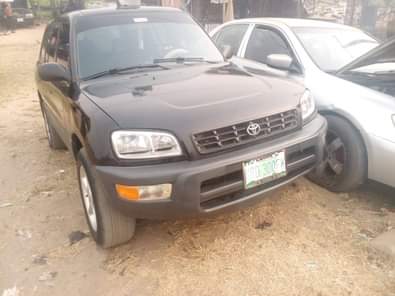 A picture of Toyota RAV4 first body 1999 everything is working perfectly ok