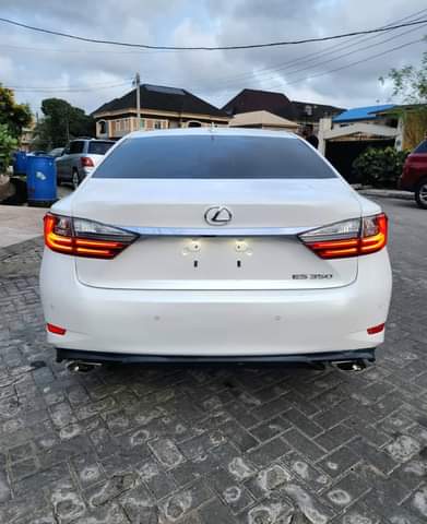 A picture of SEPT 2024 entry Lexus ES350 Year 2016 Thumbstart Start Sports