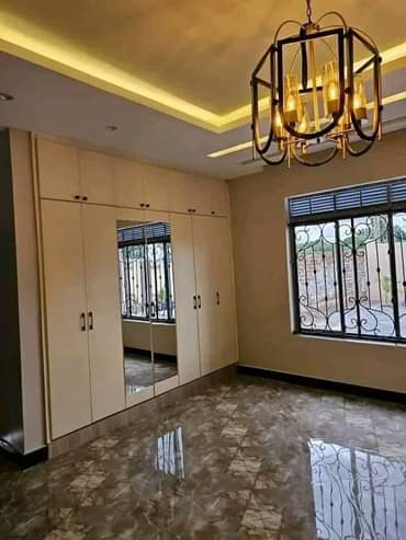 A picture of Brand New house On sale in kasaganti kiti with mailo